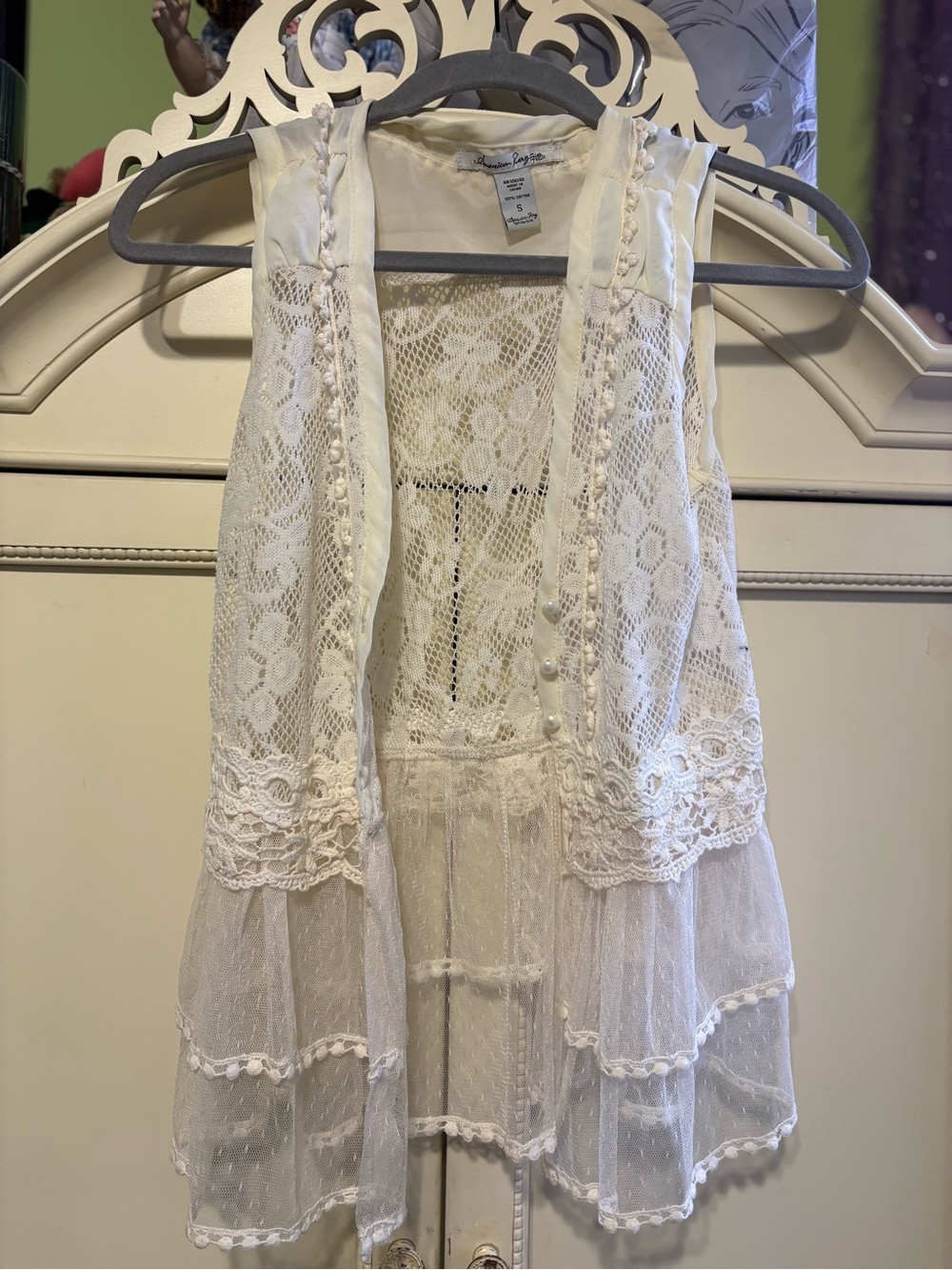 American rag lace vest cream size small